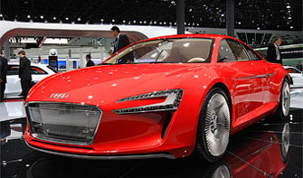 Audi �������� ������ 1 ���. ����������� ������������� e-tron